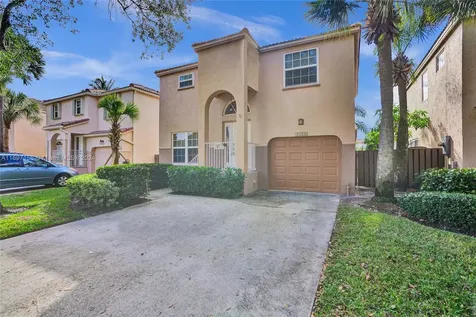 10820 NW 12th Place Plantation FL 33322
