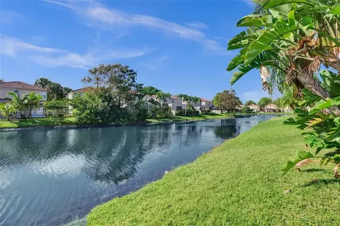 10820 NW 12th Place Plantation FL 33322
