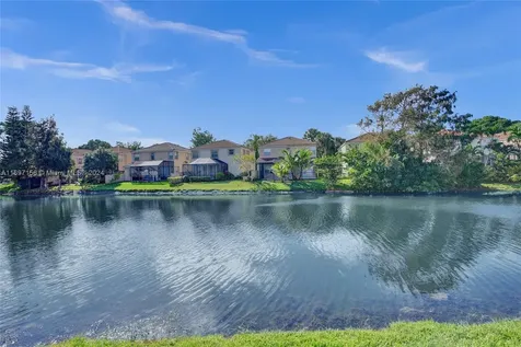 10820 NW 12th Place Plantation FL 33322