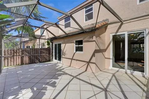 10820 NW 12th Place Plantation FL 33322