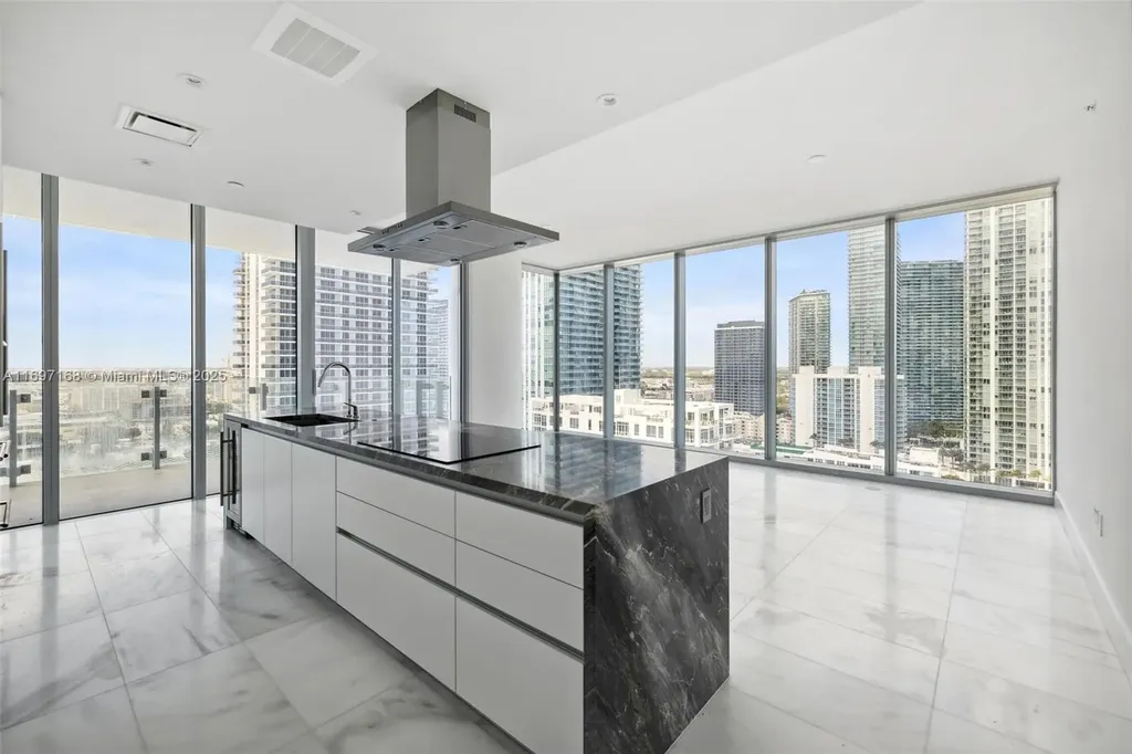 700 NE 26th Terrace Miami FL 33137