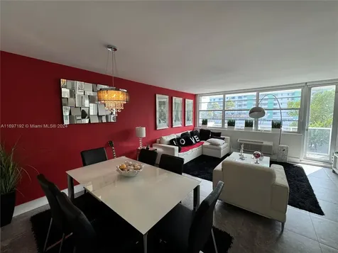 5313 Collins Avenue Miami Beach FL 33140