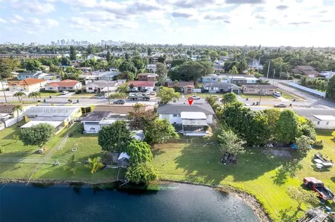 1369 NW 96th Street Miami FL 33147