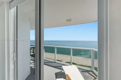 2401 Collins Avenue Miami Beach FL 33140