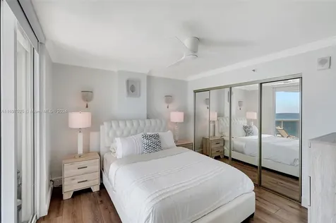 2401 Collins Avenue Miami Beach FL 33140