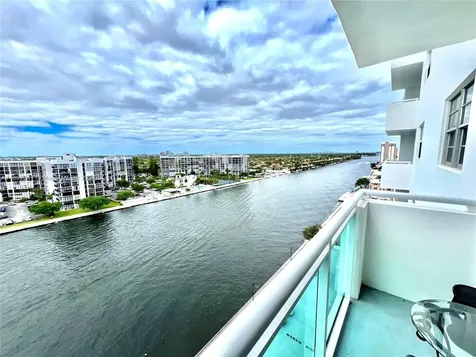 3000 S Ocean Drive Hollywood FL 33019