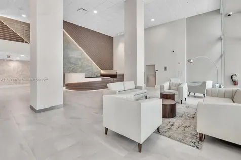 3000 S Ocean Drive Hollywood FL 33019