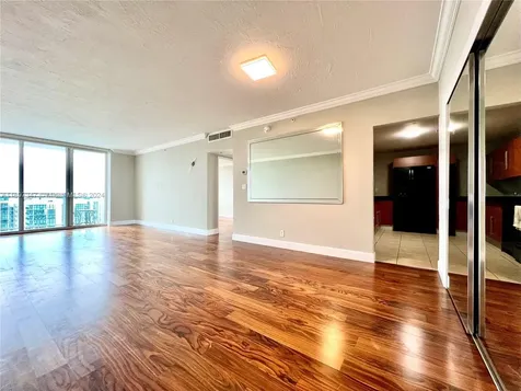 3000 S Ocean Drive Hollywood FL 33019