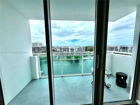 3000 S Ocean Drive Hollywood FL 33019