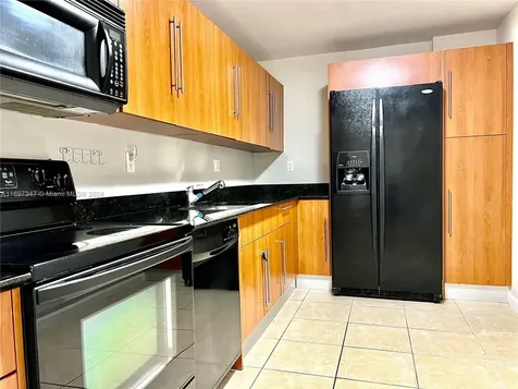 3000 S Ocean Drive Hollywood FL 33019
