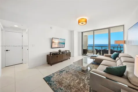 6799 Collins Avenue Miami Beach FL 33141