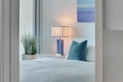 6799 Collins Avenue Miami Beach FL 33141