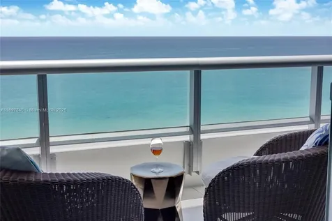 6799 Collins Avenue Miami Beach FL 33141