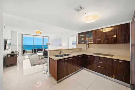 6799 Collins Avenue Miami Beach FL 33141