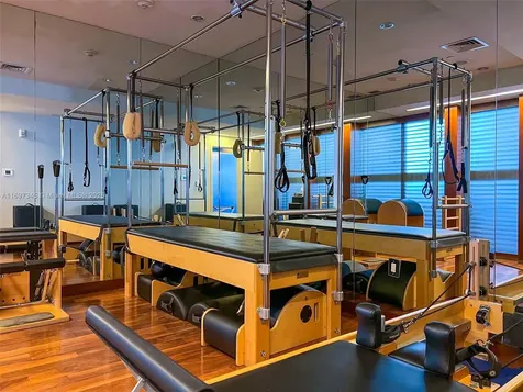 6799 Collins Avenue Miami Beach FL 33141
