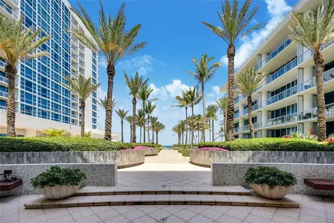 6799 Collins Avenue Miami Beach FL 33141
