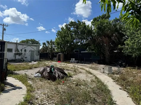 4343 N Andrews Avenue Oakland Park FL 33309