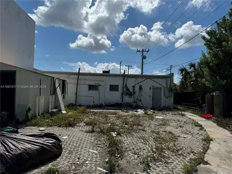 4343 N Andrews Avenue Oakland Park FL 33309