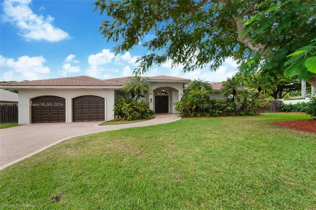 7903 SW 153rd Terrace Palmetto Bay FL 33157