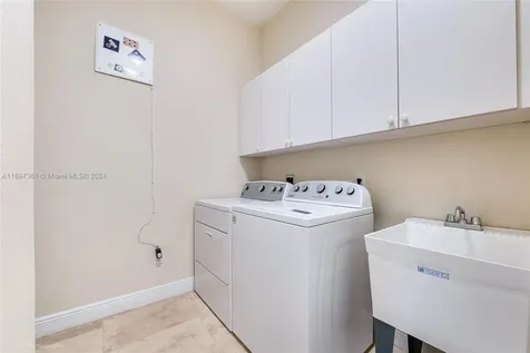7903 SW 153rd Terrace Palmetto Bay FL 33157
