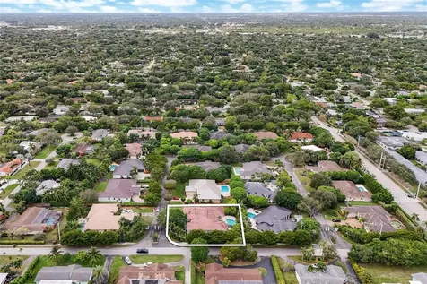 7903 SW 153rd Terrace Palmetto Bay FL 33157