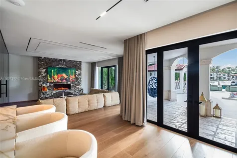 6580 Allison Road Miami Beach FL 33141