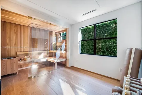6580 Allison Road Miami Beach FL 33141