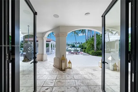 6580 Allison Road Miami Beach FL 33141