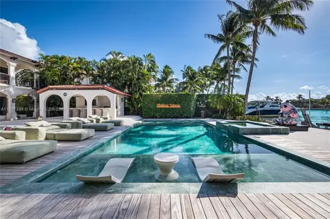 6580 Allison Road Miami Beach FL 33141