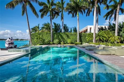 6580 Allison Road Miami Beach FL 33141
