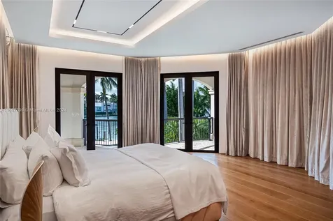 6580 Allison Road Miami Beach FL 33141