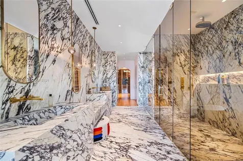 6580 Allison Road Miami Beach FL 33141
