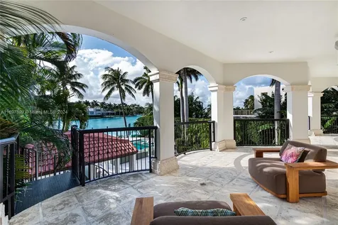 6580 Allison Road Miami Beach FL 33141