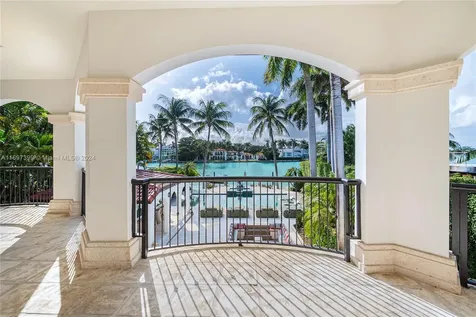 6580 Allison Road Miami Beach FL 33141
