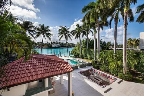 6580 Allison Road Miami Beach FL 33141