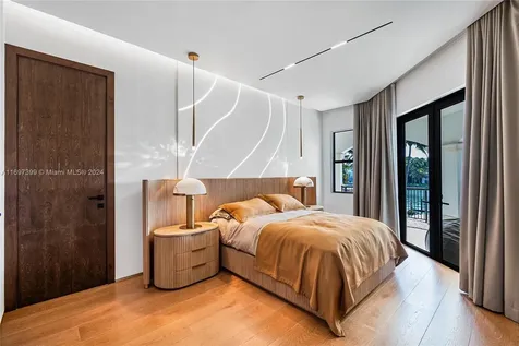 6580 Allison Road Miami Beach FL 33141