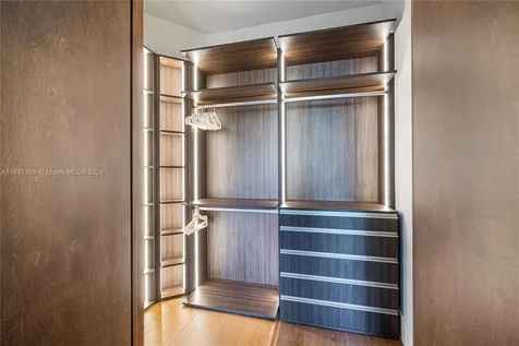 6580 Allison Road Miami Beach FL 33141