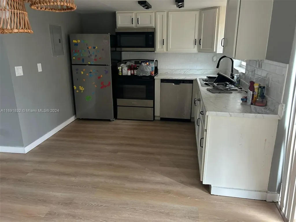 5321 NW 27th Street Lauderhill FL 33313