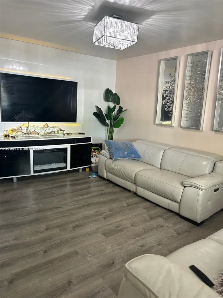 19162 NW 46th Avenue Miami Gardens FL 33055