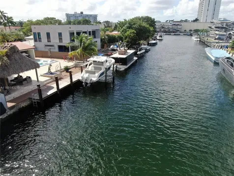 2055 Arch Creek Drive North Miami FL 33181