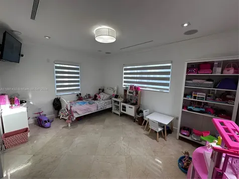 2055 Arch Creek Drive North Miami FL 33181