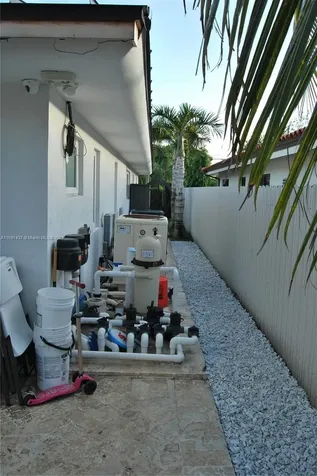 2055 Arch Creek Drive North Miami FL 33181