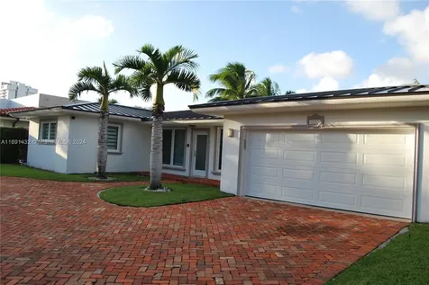 2055 Arch Creek Drive North Miami FL 33181