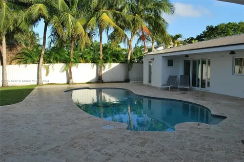 2055 Arch Creek Drive North Miami FL 33181