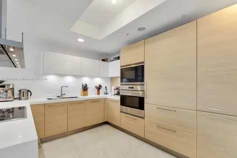 17301 Biscayne Boulevard North Miami FL 33160