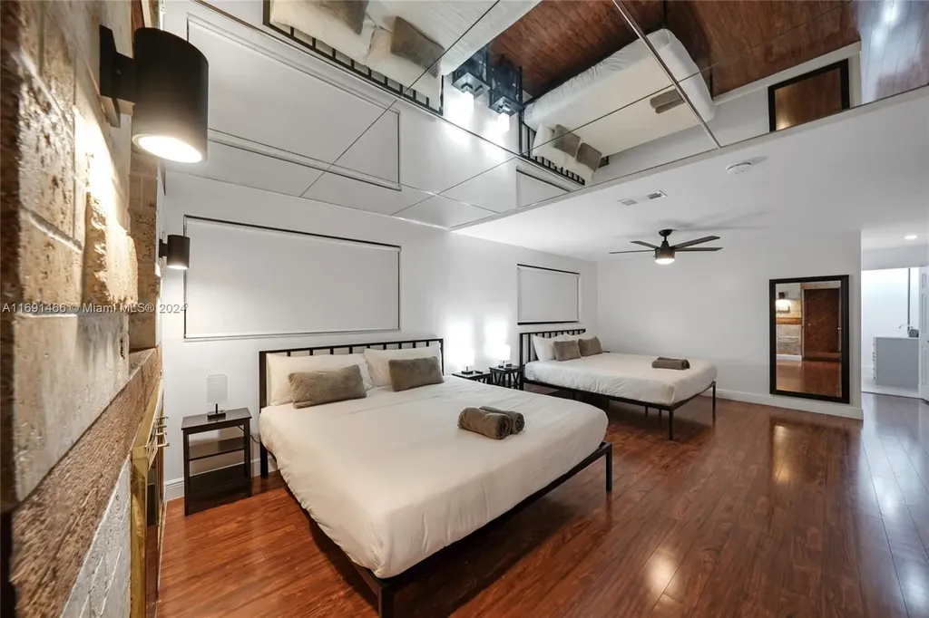 5000 Grant Street Hollywood FL 33021