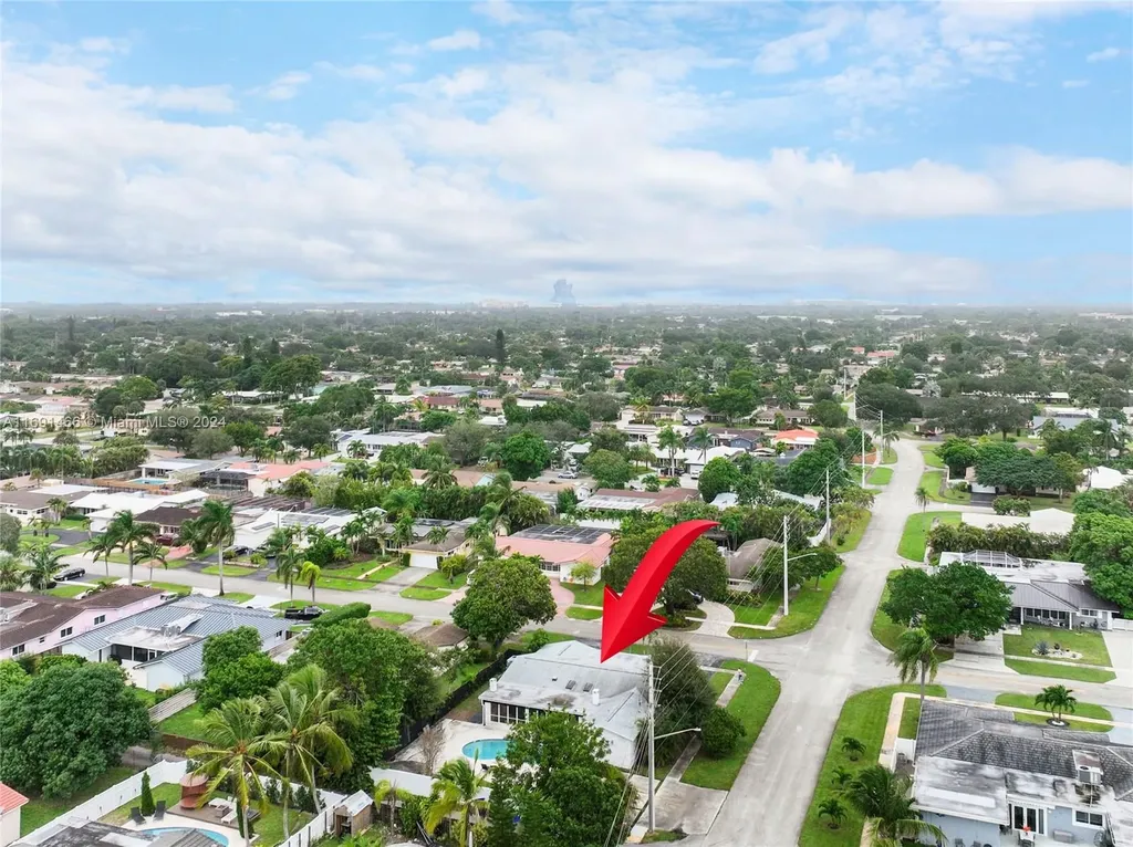 5000 Grant Street Hollywood FL 33021