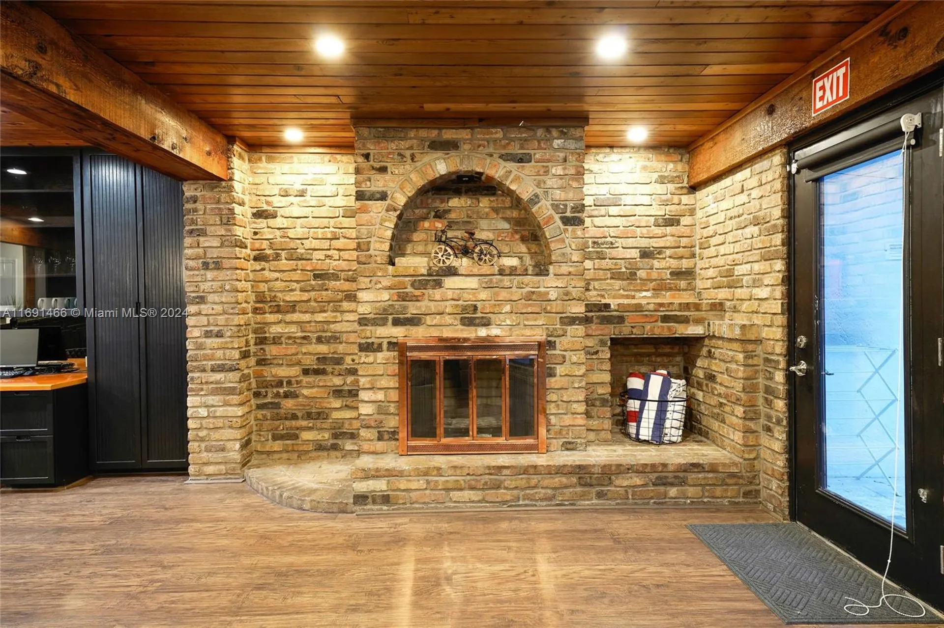 5000 Grant Street Hollywood FL 33021