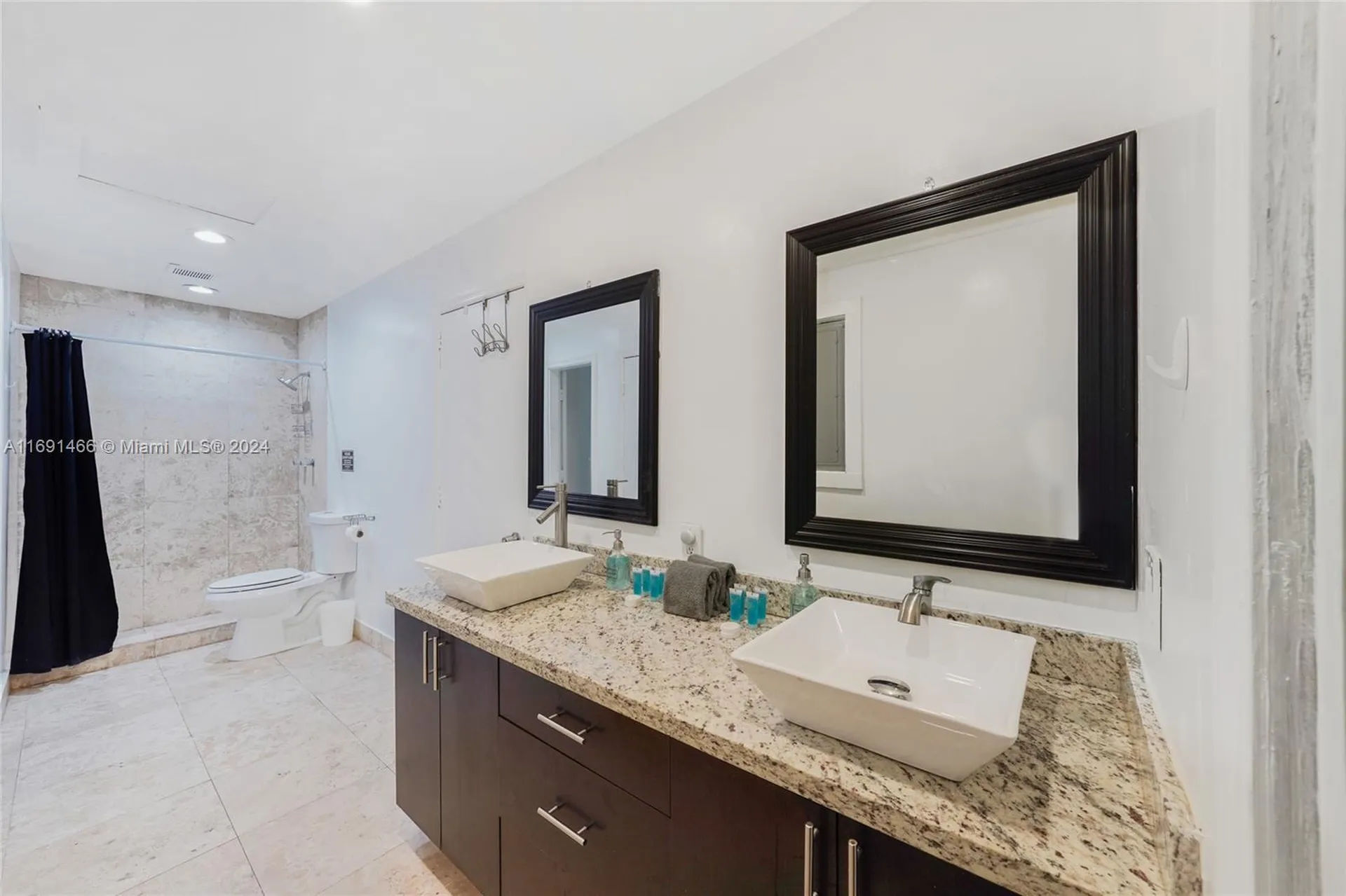 5000 Grant Street Hollywood FL 33021