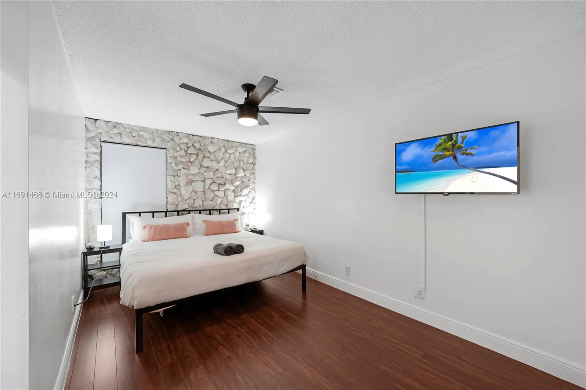 5000 Grant Street Hollywood FL 33021